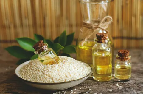 تصویر 1 از بهترین روغن کنجد اصل + قیمت خرید عالی